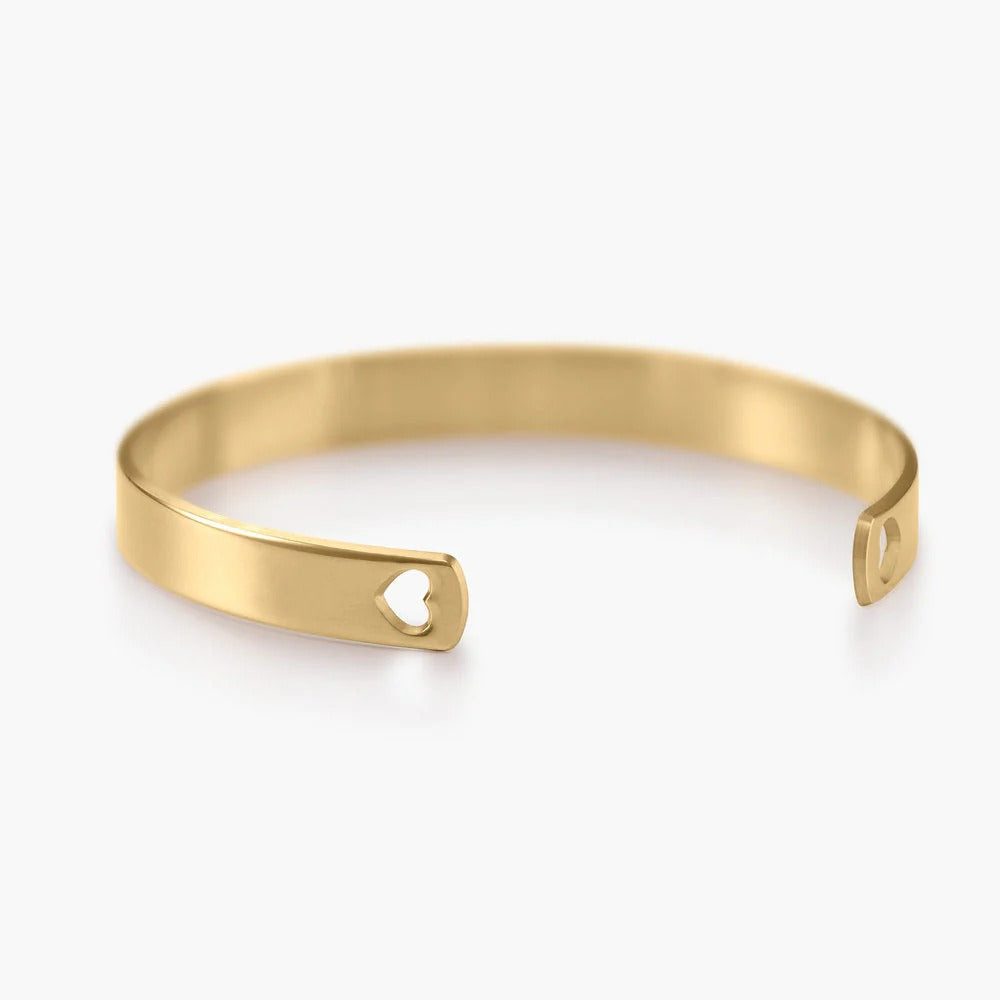 Engraved Name Heart Bangle
